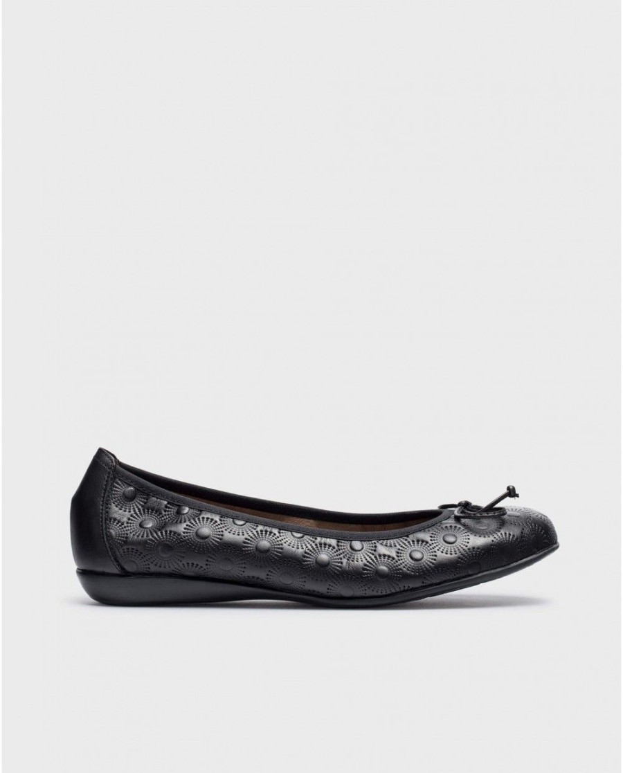 Wonders Black Lace Ballet Flat | Ballerinas