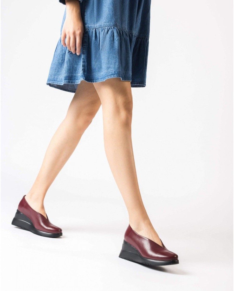 Wonders Burgundy Water Moccasin | Wedges